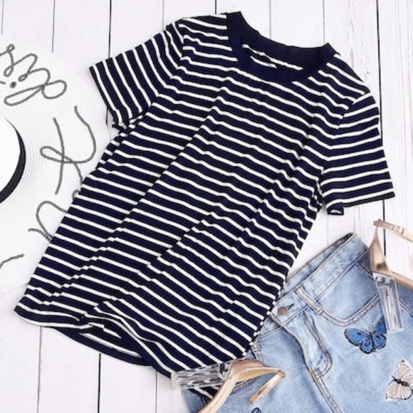 SHEIN Tops - *NWOT* SHEIN Navy Striped T-Shirt (Size L)